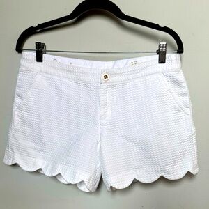 Lilly Pulitzer Buttercup Shorts Women’s Sz 6 Scallop Trim Resort White Textured